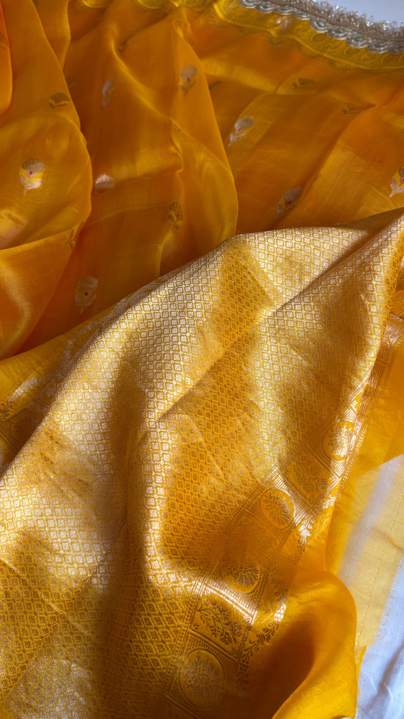 4D shaded rang birangi kora silk kadhwa multicoloured saree
